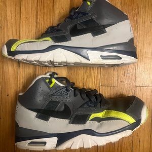 Nike Sneakers Size 6Y